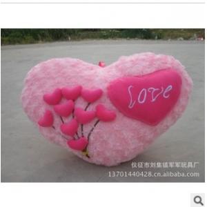 玫瑰花抱枕爱心形靠枕靠垫