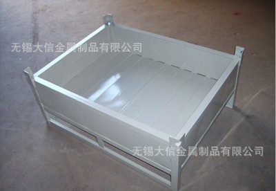 供应钢制料箱，铁箱，周转箱