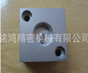 气动元件 气缸020