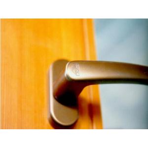 68系列内开纯实木窗