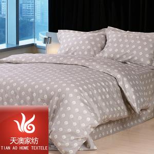 纯棉家居四件套现代简约风