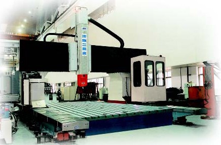 XHSV2735型龙门移动式五轴联动高速加工中心