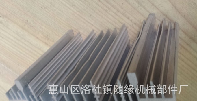 专业LED日光灯，筒灯，球泡灯，以及日光灯配件