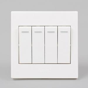 A6-008A四联单控大翘板开关